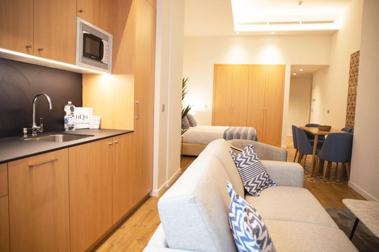 Nqn Aparts & Suites Sevilla Ngoại thất bức ảnh