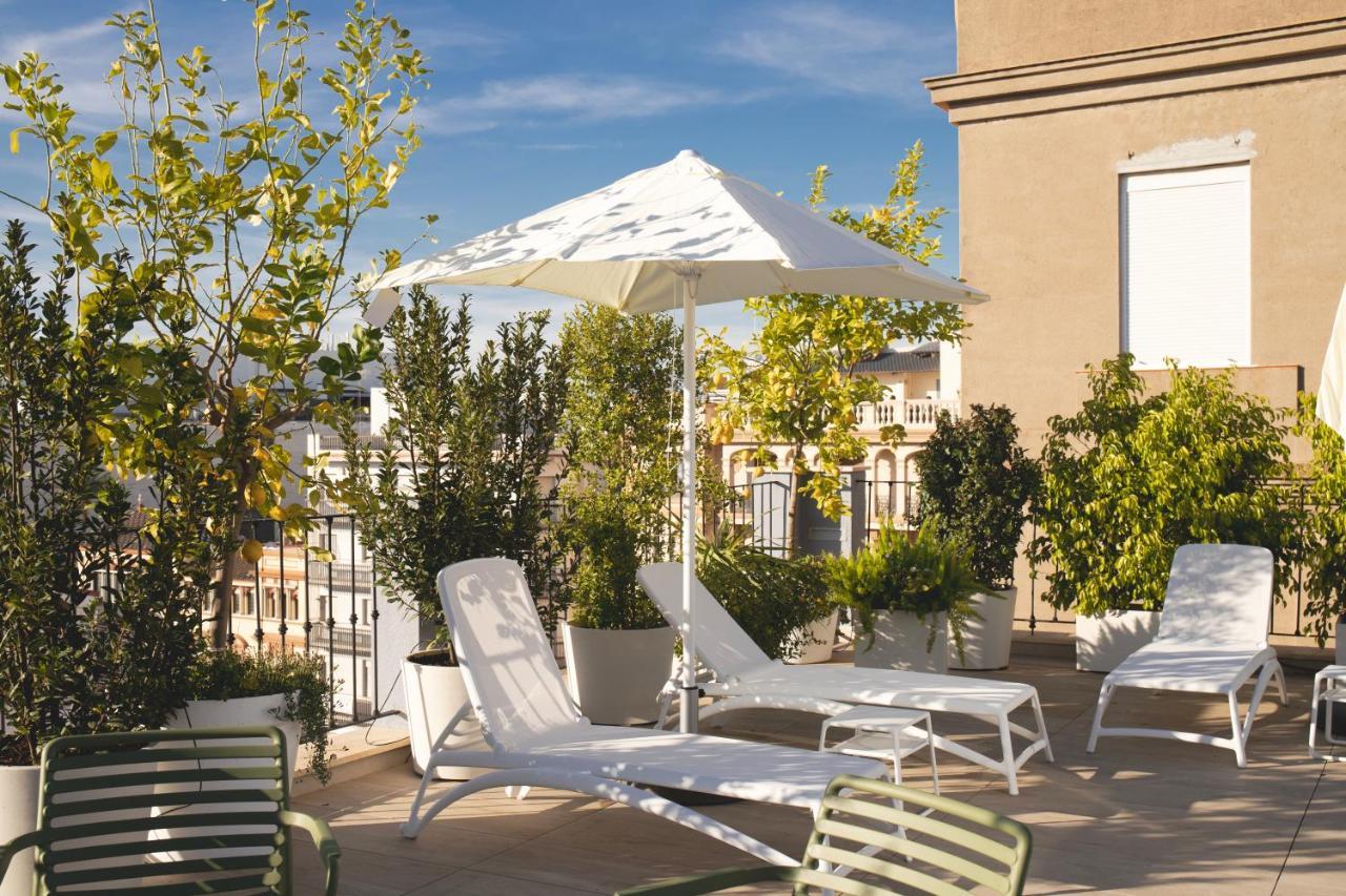 Nqn Aparts & Suites Sevilla Ngoại thất bức ảnh