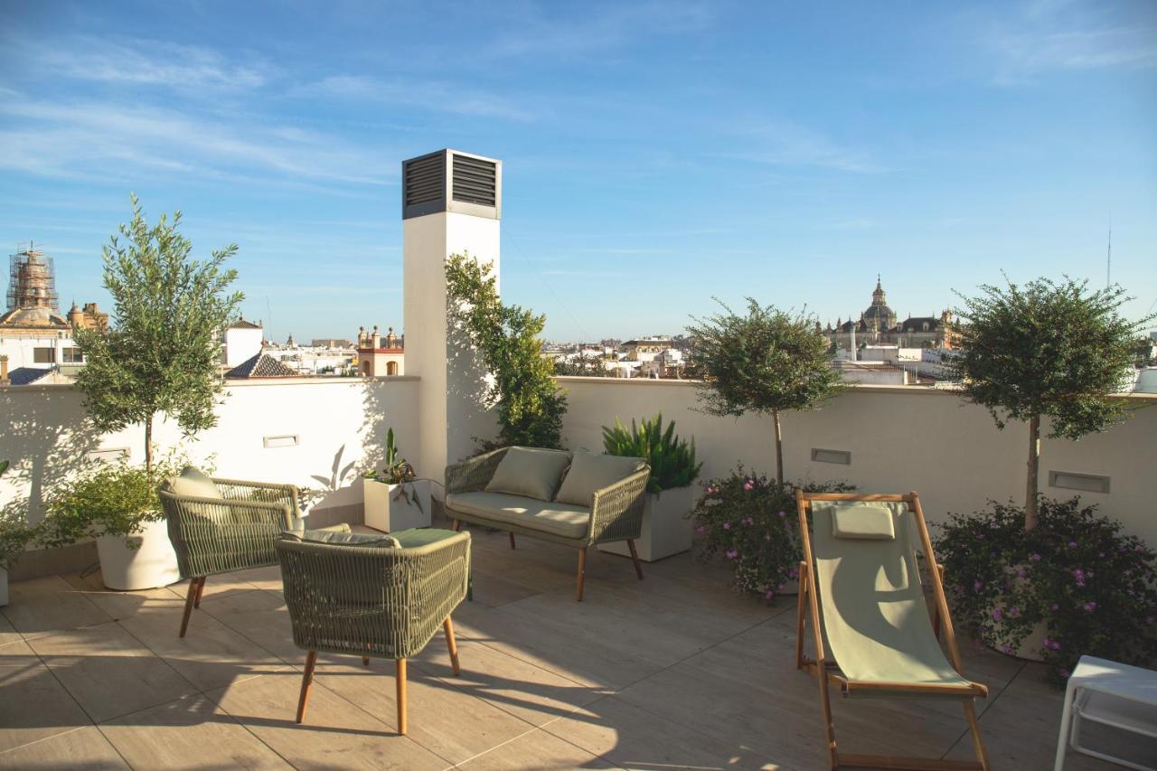 Nqn Aparts & Suites Sevilla Ngoại thất bức ảnh