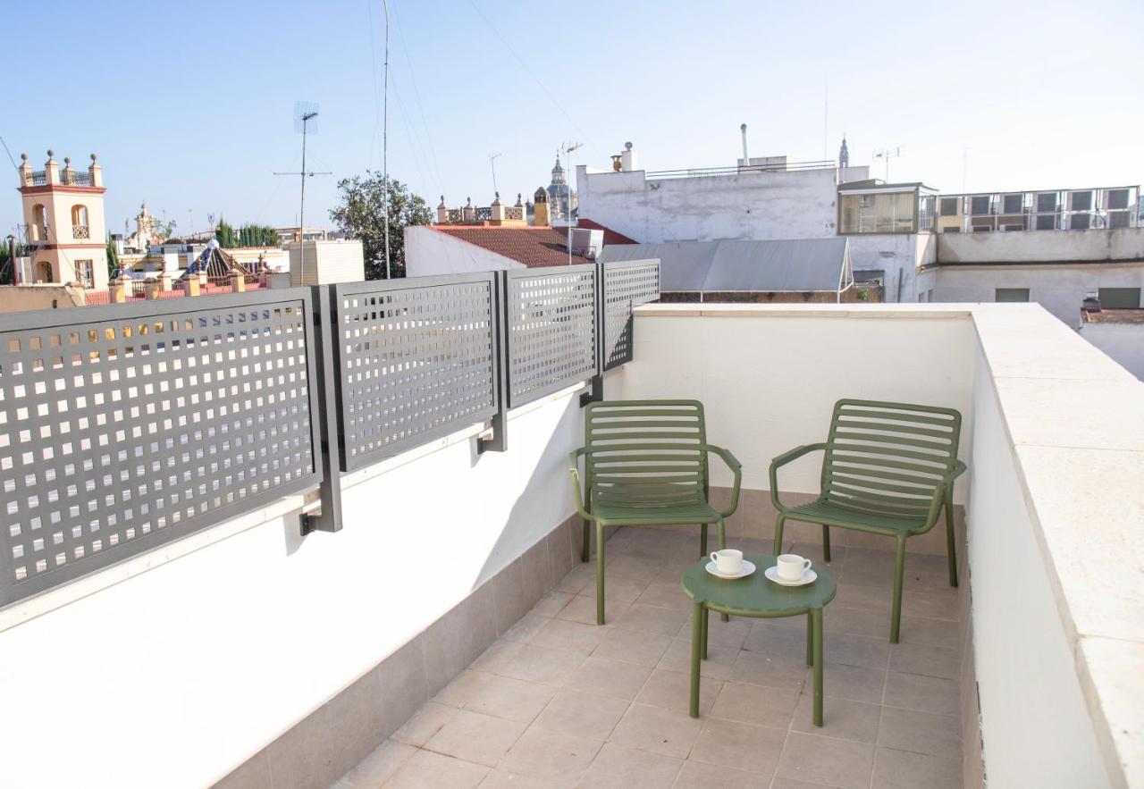 Nqn Aparts & Suites Sevilla Ngoại thất bức ảnh