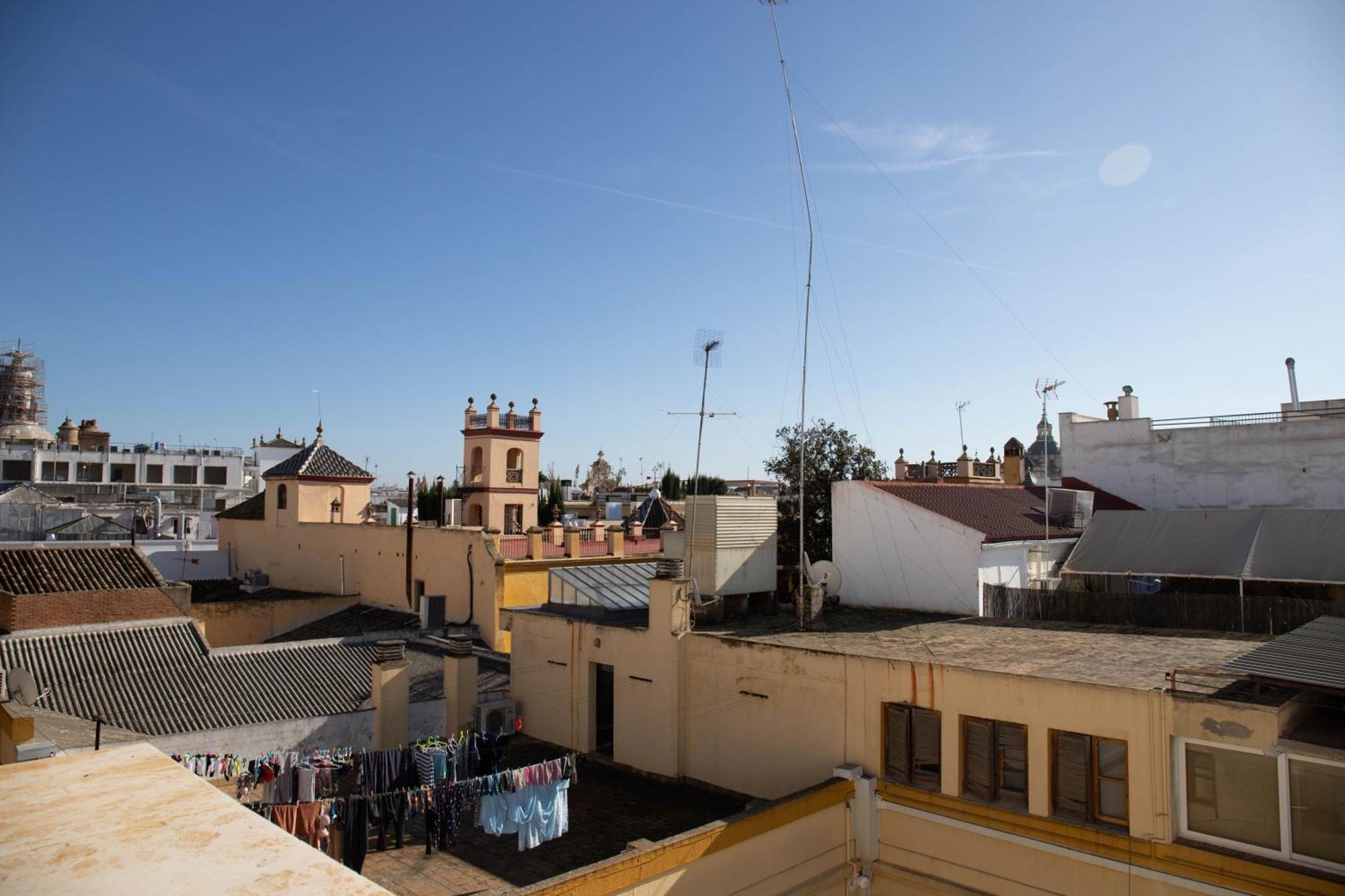Nqn Aparts & Suites Sevilla Phòng bức ảnh